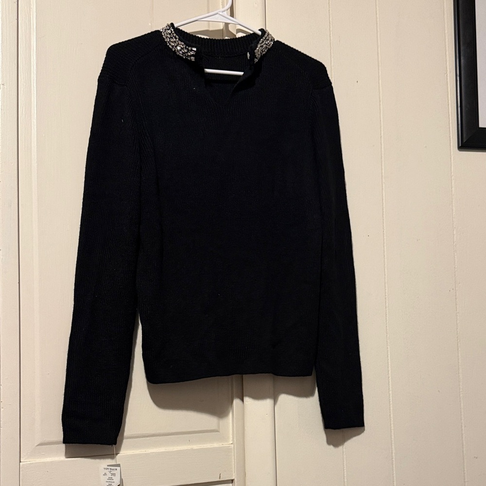 Elegant Black Women's Jacket with Embellished Collar